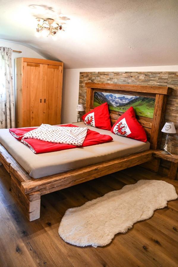 Ferienhaus Schneiderhaeusl Zillertal Stummerberg Buitenkant foto